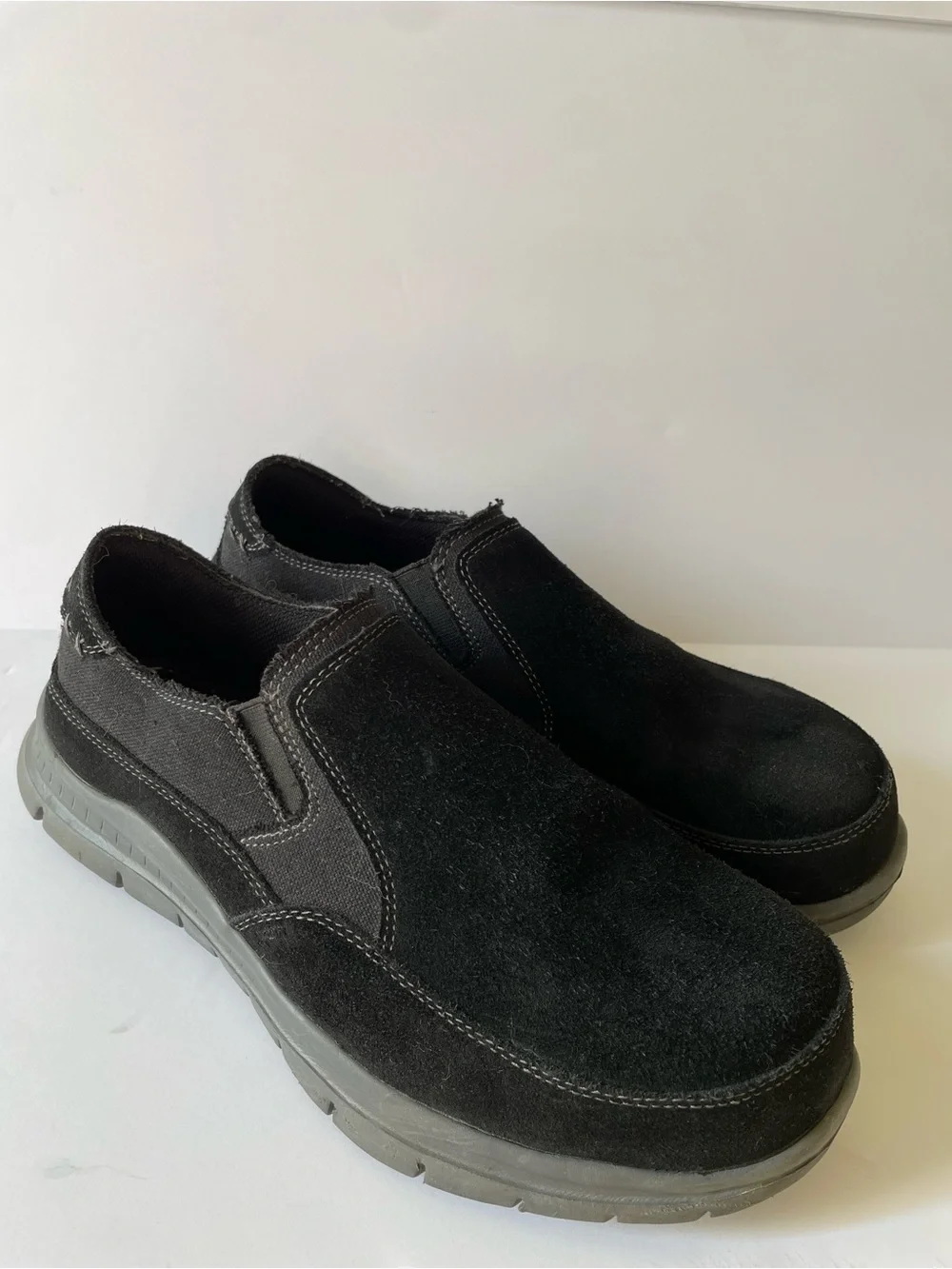 Hytest Men’s Slip On Comfortable Work Safety Shoes Black Suede Size 10.5 M
